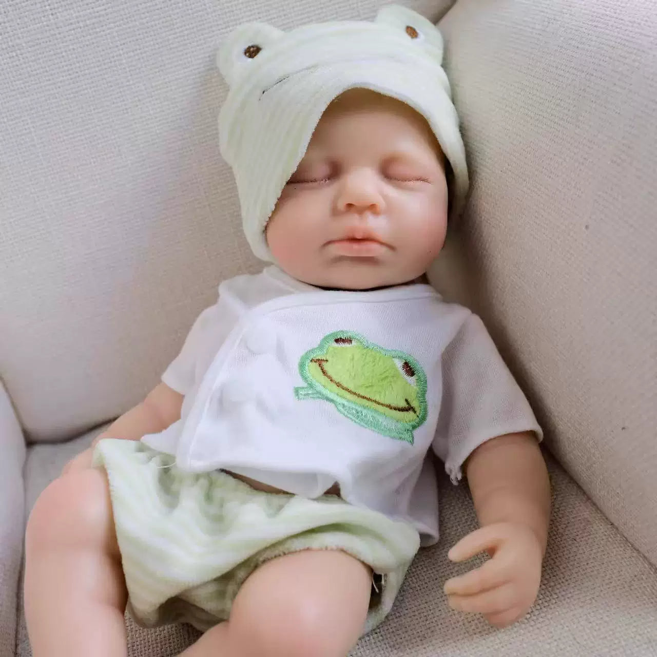 Arlo – Asleep Full Silicone Reborn Baby Doll Boy